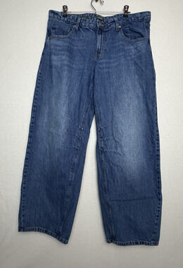 Wild Fable Mid-Rise Barrell Jeans Women's Size 14 Medium Wash Denim